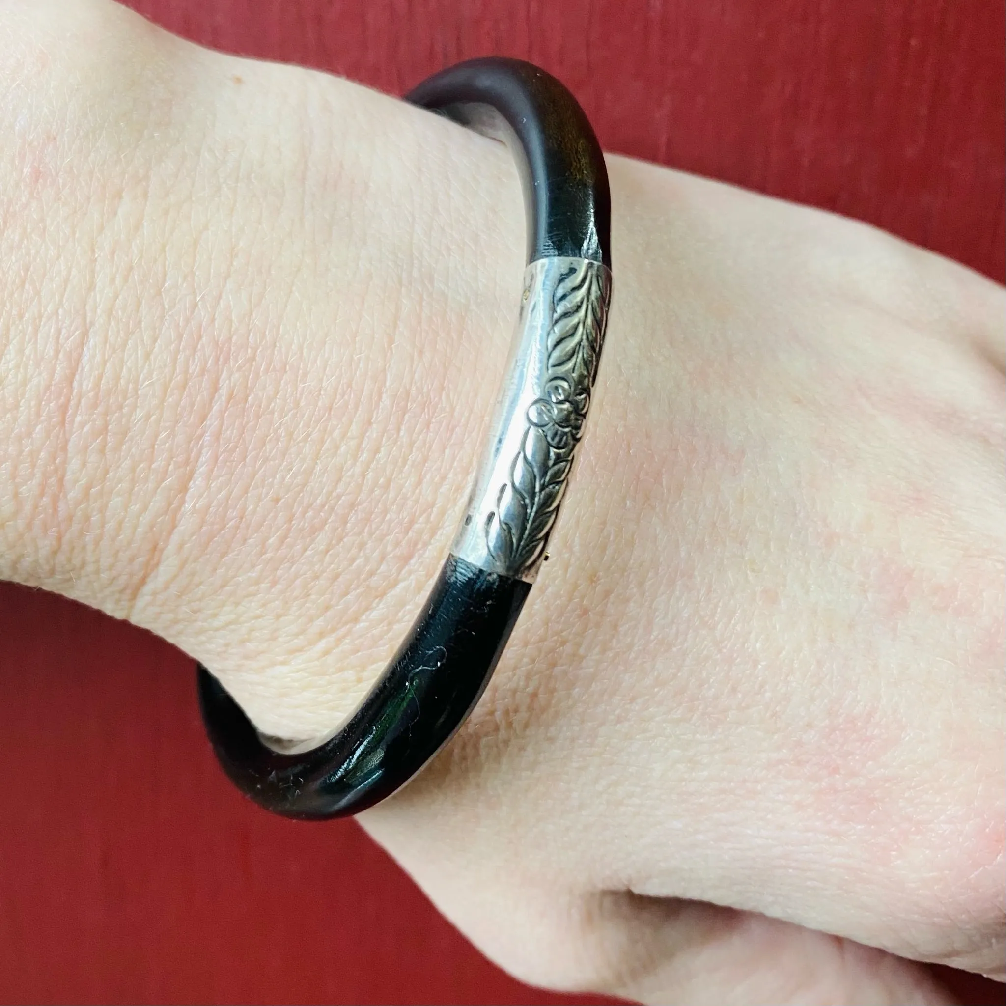 Chinese Black Lacquer Bangle with Engraved Silver Band