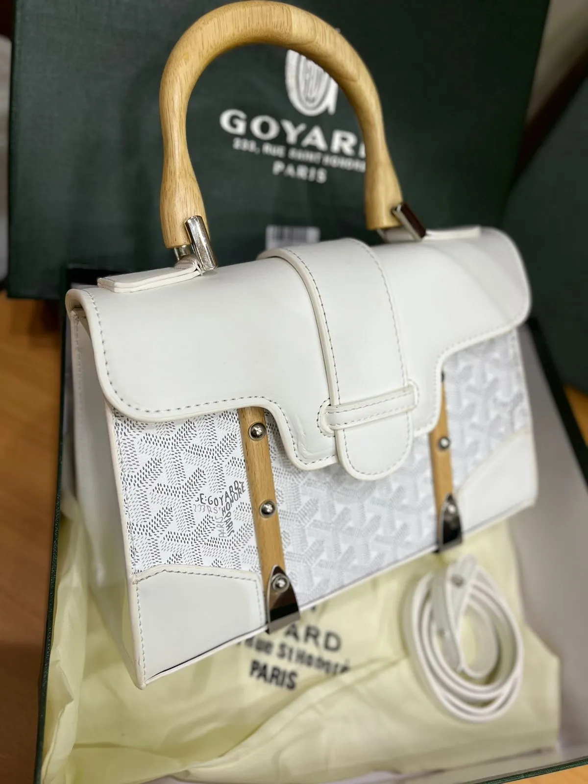 Goyard Coated Leather MM Saigon Top Handle Women Bag (White)