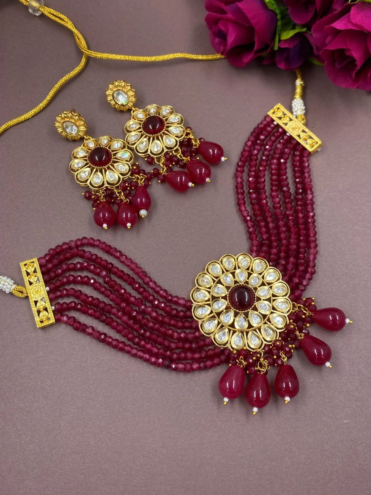 Modern Look Kundan And Beads Choker Necklace Set From Gehna Shop