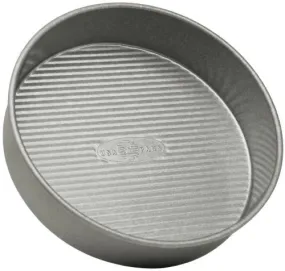 USA Pan Bakeware Round Cake Pan, 9 inch, Nonstick & Quick Release Coating, Made in the USA from Aluminized Steel